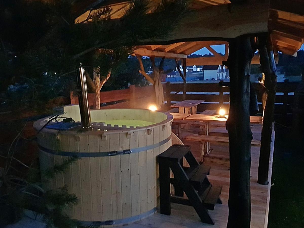 Behappy Woodhouse Villa Jastrzębia Góra Eksteriør billede